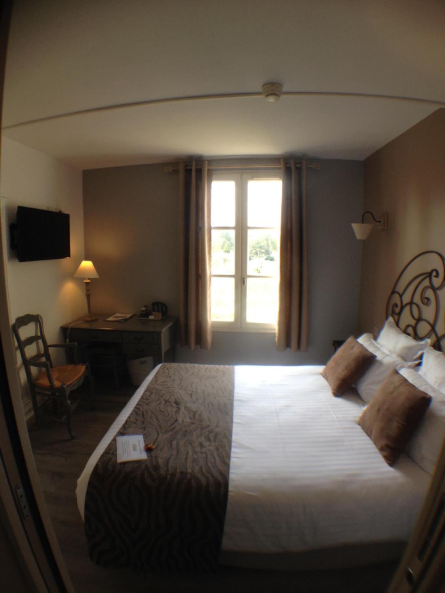 Logis Hotel La Ferme Avinyon Dış mekan fotoğraf